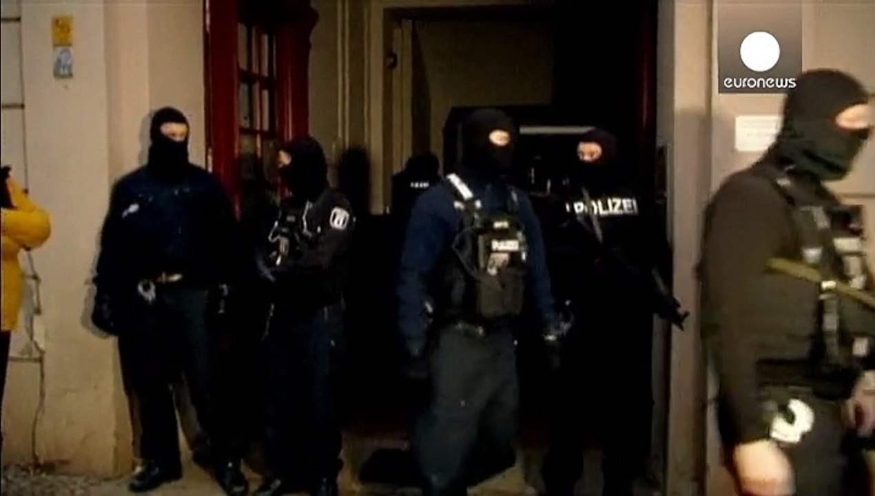 Berliner Polizei nimmt zwei mutmaßliche islamistische Extremisten fest