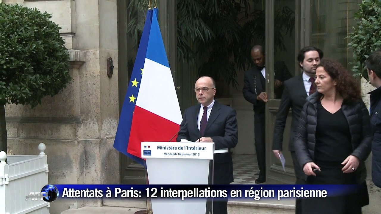 Attentats: 12 interpellations en région parisienne