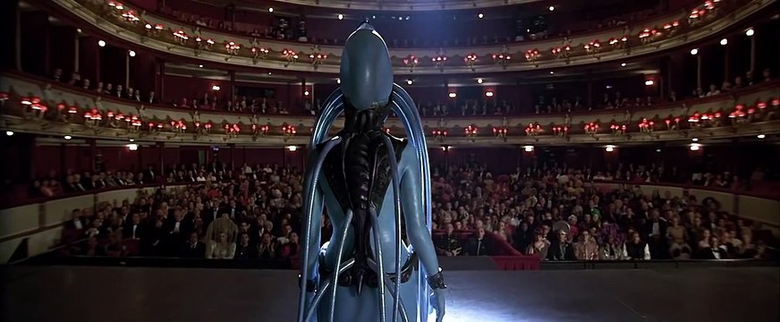 La danse de la diva dans Le 5ème Élément