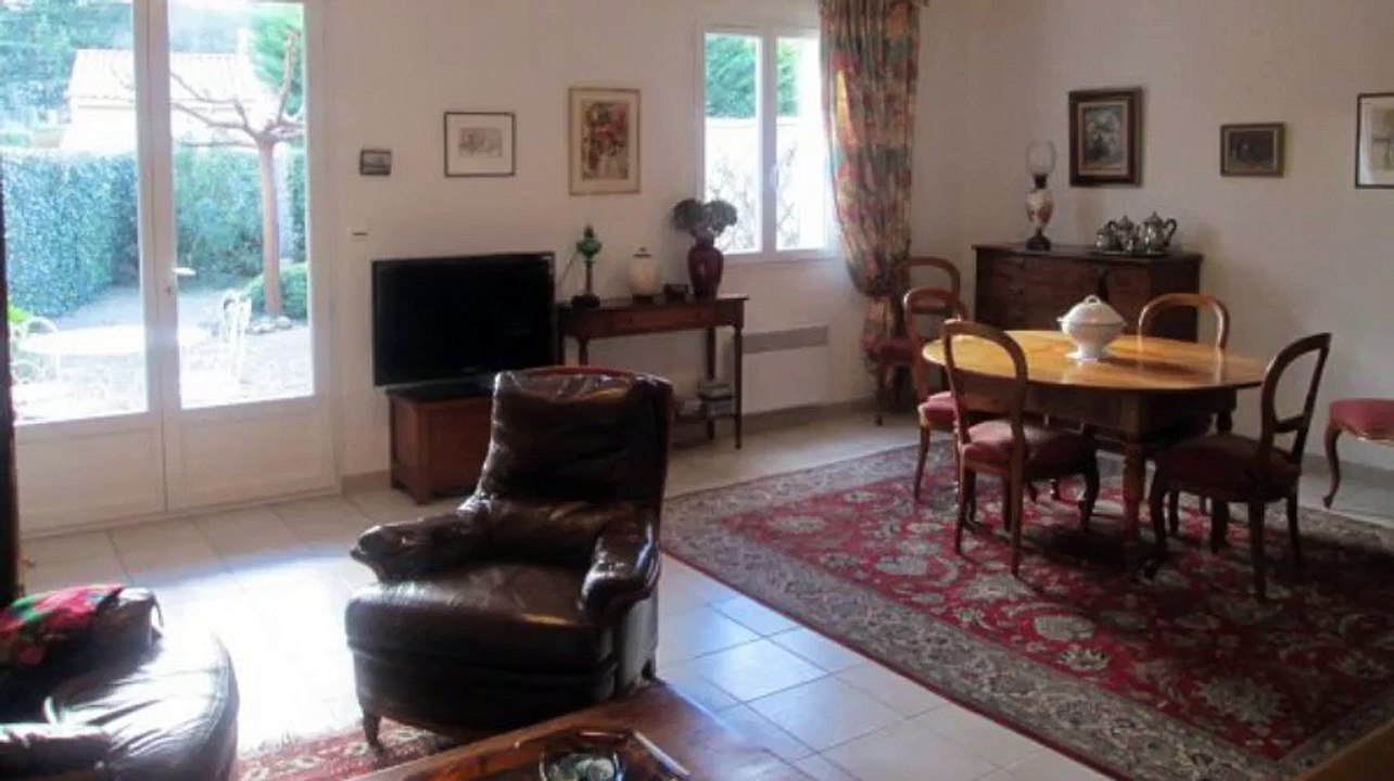 A louer - Maison/villa - St Etienne Du Gres (13103) - 3 pièces - 80m²