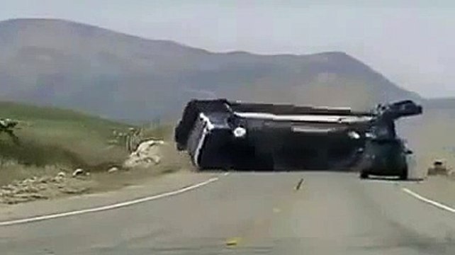 Most Dangerous Accident that Ever You Seen - Must Watch