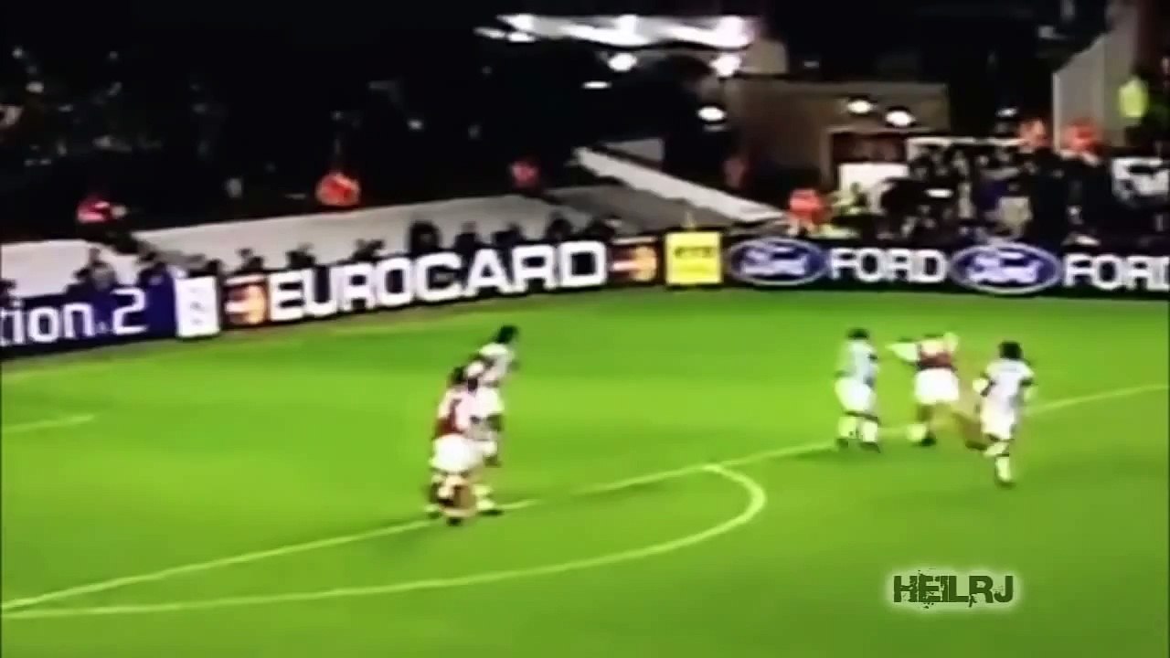 Dennis Bergkamp ● Technique and Elegance