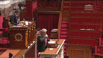 Débat sur la fiscalité des carburants