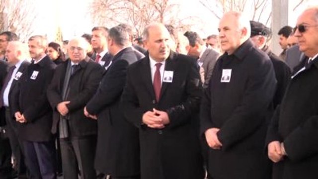 Kazada Ölen Hakim İçin Adliye Binası Önünde Tören