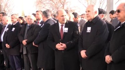 Kazada Ölen Hakim İçin Adliye Binası Önünde Tören