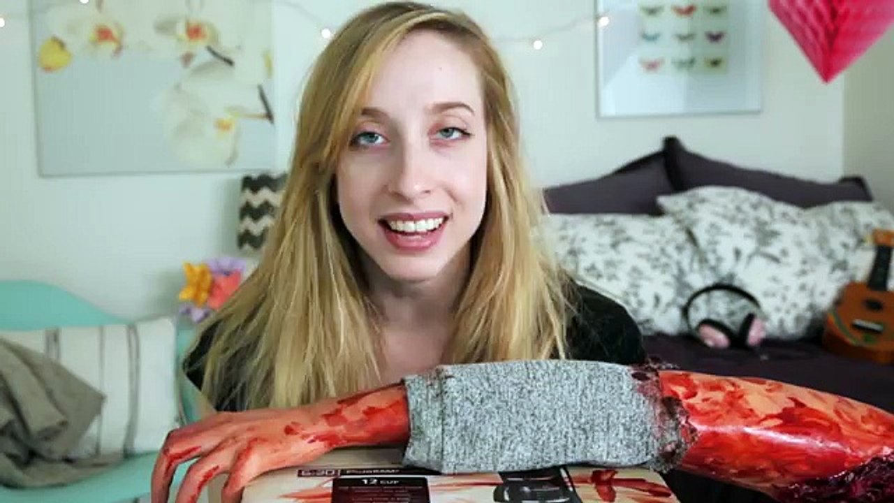 This Girl's Black Friday Haul Video is Horrifying