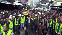آلاف المسلمين يتظاهرون في مدن عدة ضد نشر رسم جديد للنبي