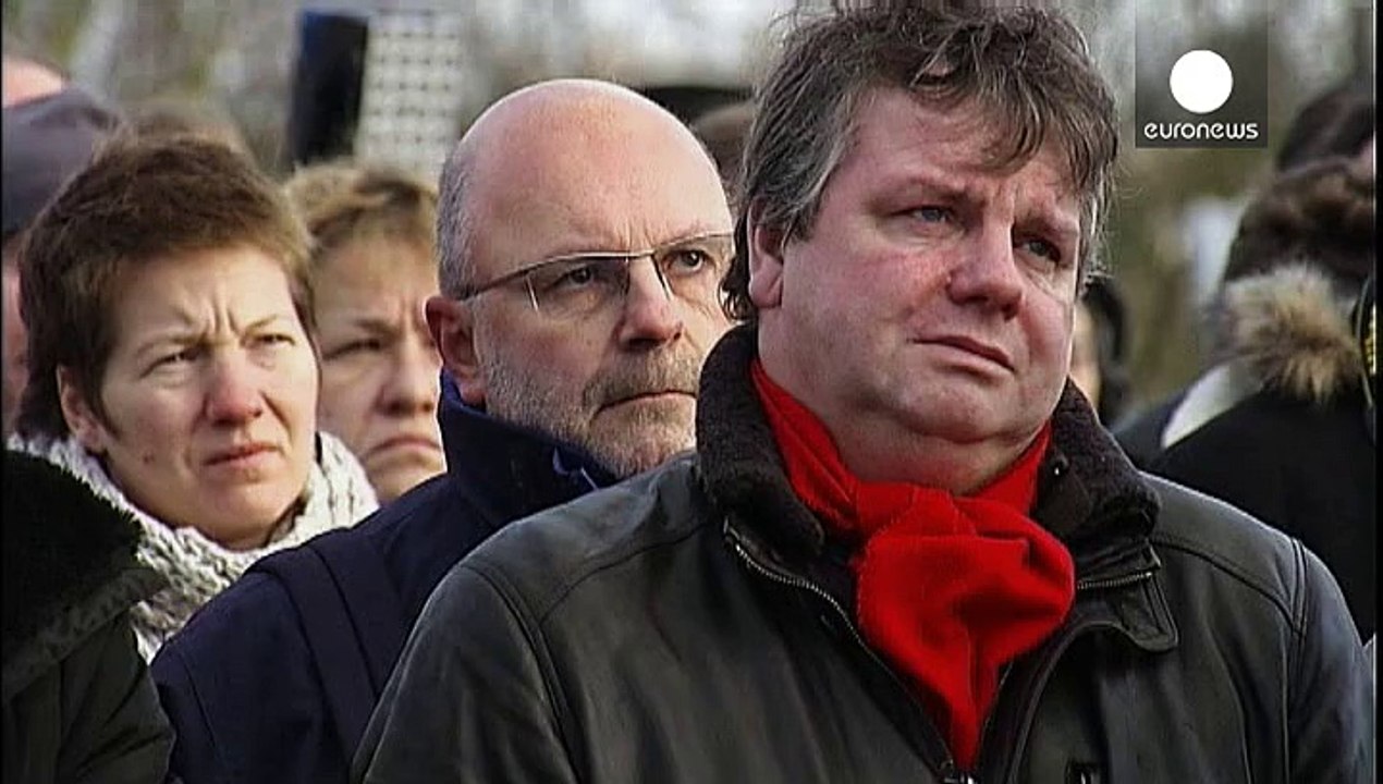 Похорон редактора "Charlie Hebdo" під звуки "Ін...