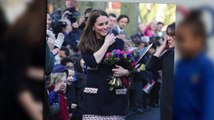 Kate Middleton a un style de maternité chic comme nul autre pour sa première apparition publique en 2015
