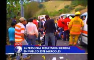 Pick up vuelca y deja 15 personas heridas en Tierra Blanca de Cartago