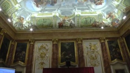 Zeybekci, "Fikir Sofrası"Nın Düzenlediği Toplantıya Katıldı