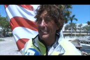 Español llega a Miami tras una travesía de 19 días en moto acuática
