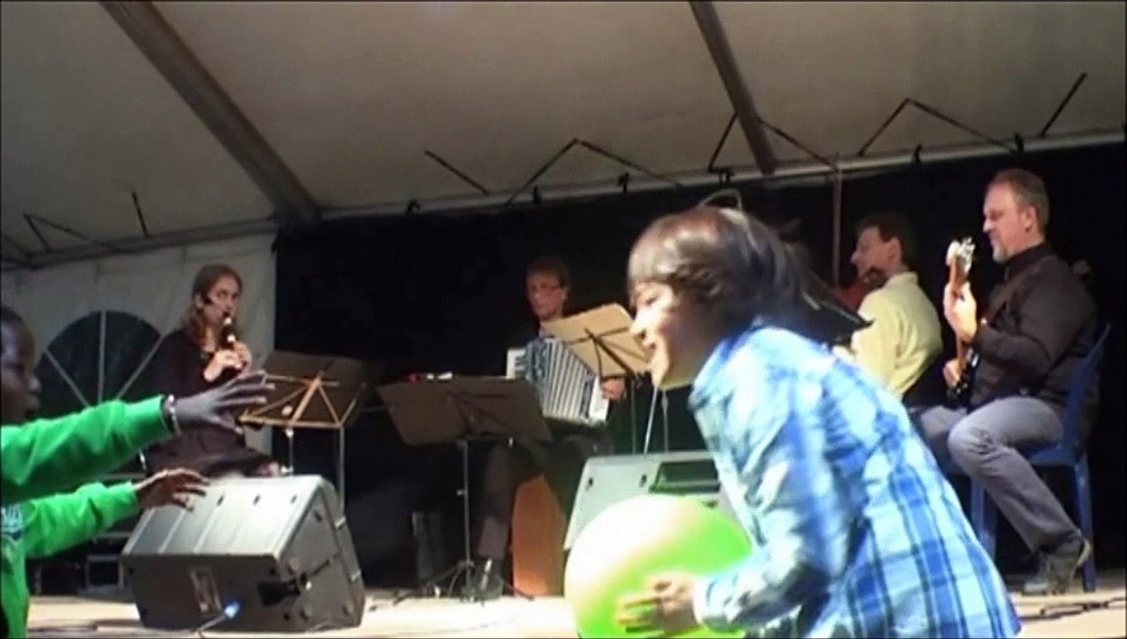 Folkadie sur la Grand-Place de Nivelles