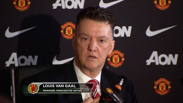 Van Gaal loses temper with journalist