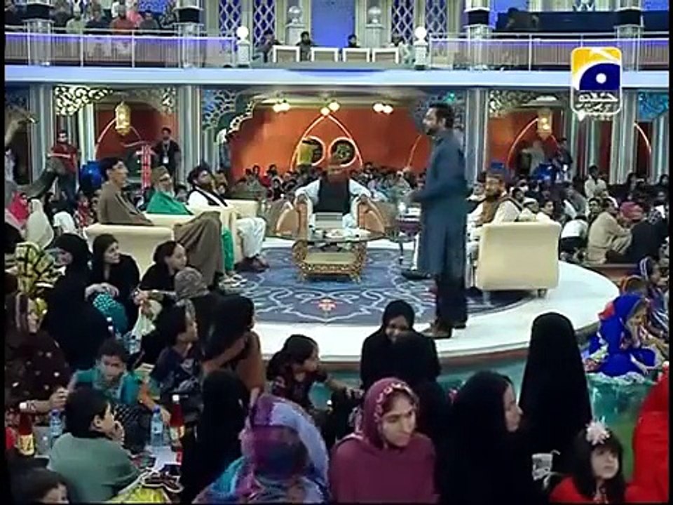 28th Iftari Hamari Iftari Part 1 in Amaan Ramazan with Aamir Liaquat 1434h 7 8 2013 008