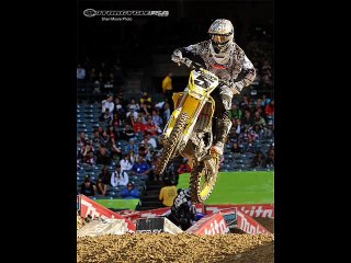 watch live Monster Energy Supercross 2015 live streaming