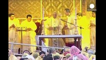 Pope comforts victims of Typhoon Haiyan at Tacloban mass