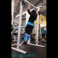 This woman is stronger than you guys : Insane Pull-Up Routine