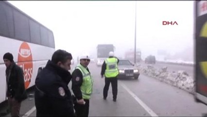 İnegöl Yolcu Otobüsü Kamyona Arkadan Çarptı, Sürücü Böyle Kurtarıldı