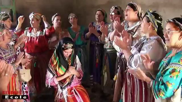 Mariage Traditionnel Kabyle - village Ait issad