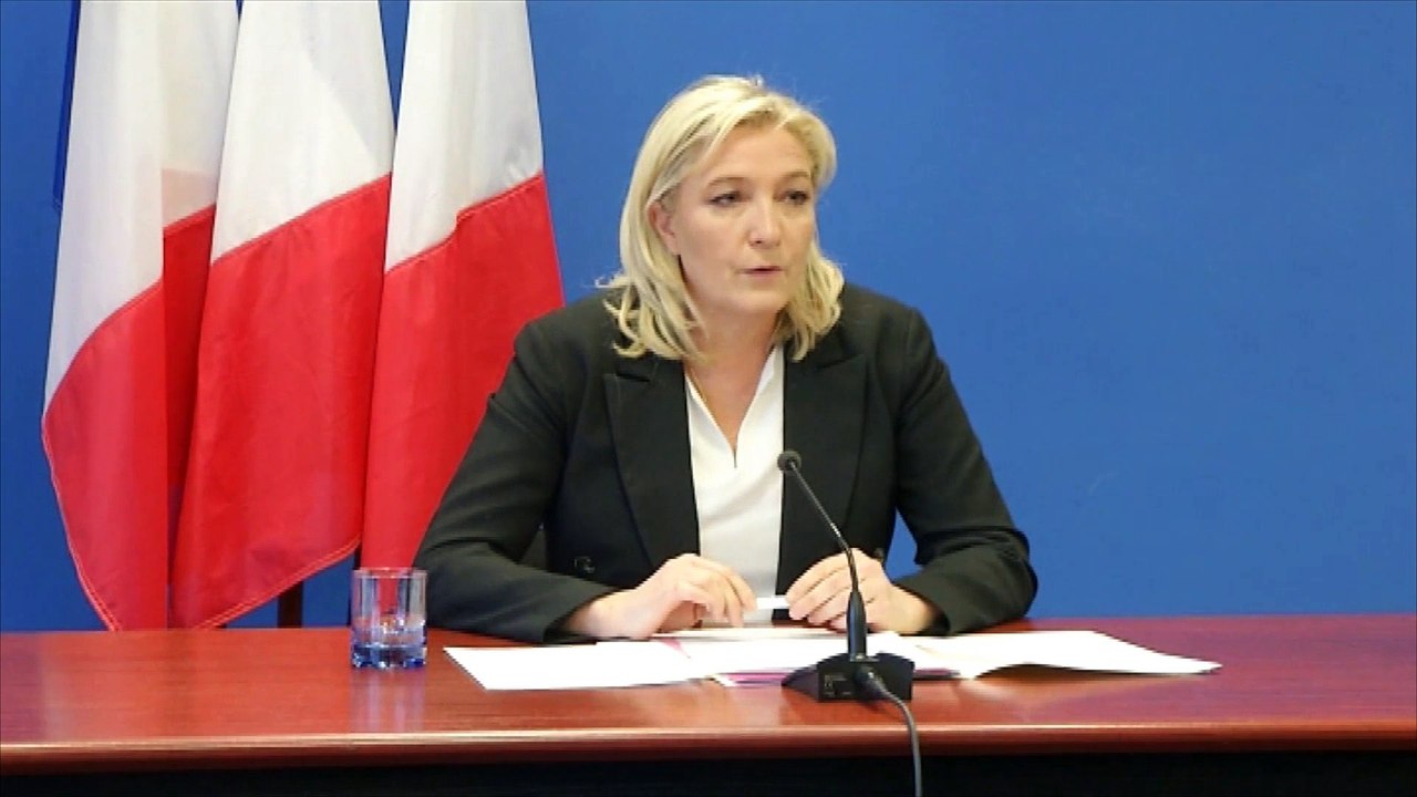 Marine Le Pen: les terroristes ont un profil de "racailles radicalisées"