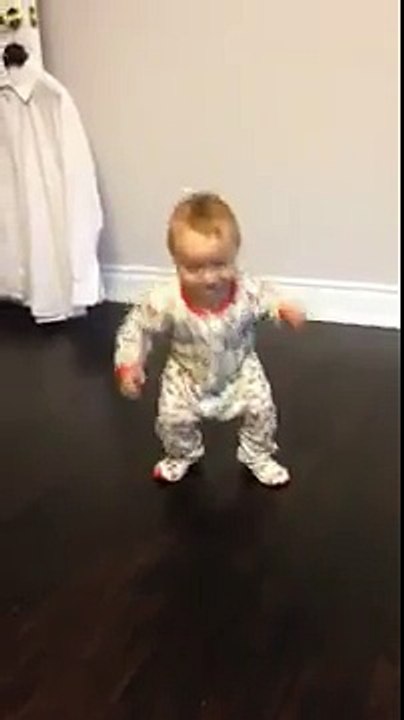 Cute baby dancing to daddy's beats!!