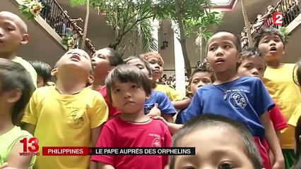 Aux Philippines, le pape François s'adresse aux orphelins