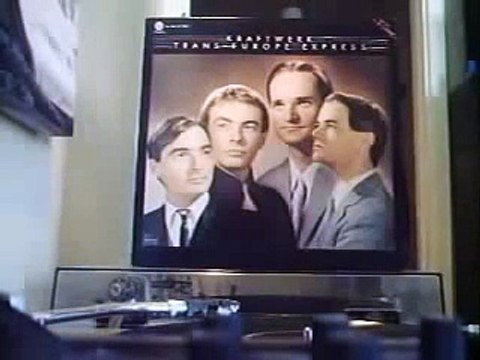 Kraftwerk. The Hall of Mirrors. Traduzida.