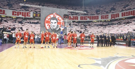 Kızılyıldız-Galatasaray Maçındaki Şarkı, Atmosferi Gerdi