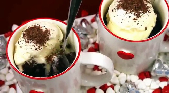 Chocolate MUG CAKE Recipe! Make 5 min Microwave Chocolate CUP Cake for TWO!