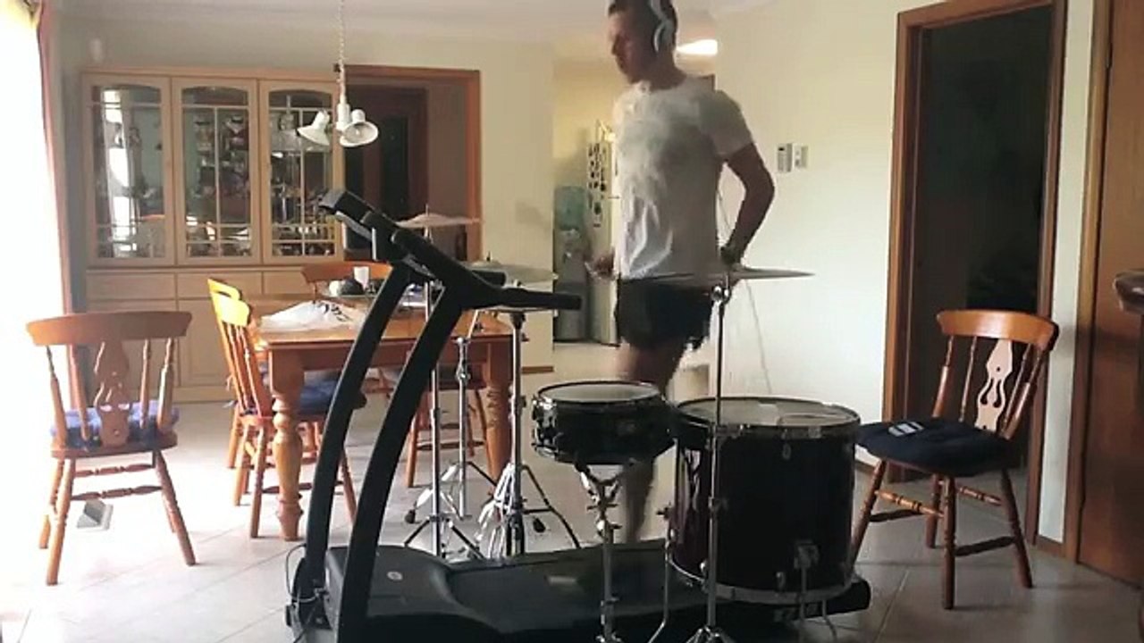 The Treadmill Drummer #5 - Enter Sandman - Metallica Drum Cover