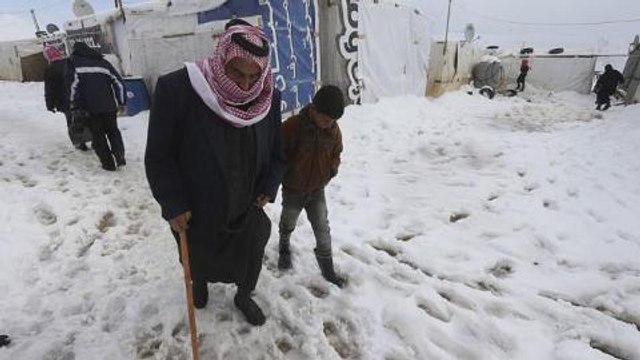 Syrian refugees suffer in Lebanon's harsh winter