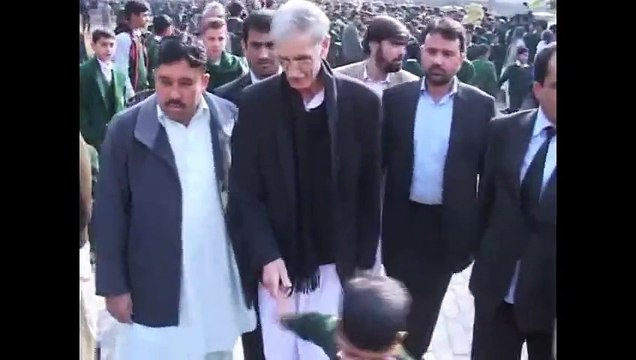 Imran Khan visit of APS. welcome by APS Students inside the school