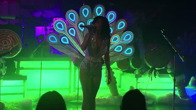 Katy Perry - Peacock (Live on Letterman)