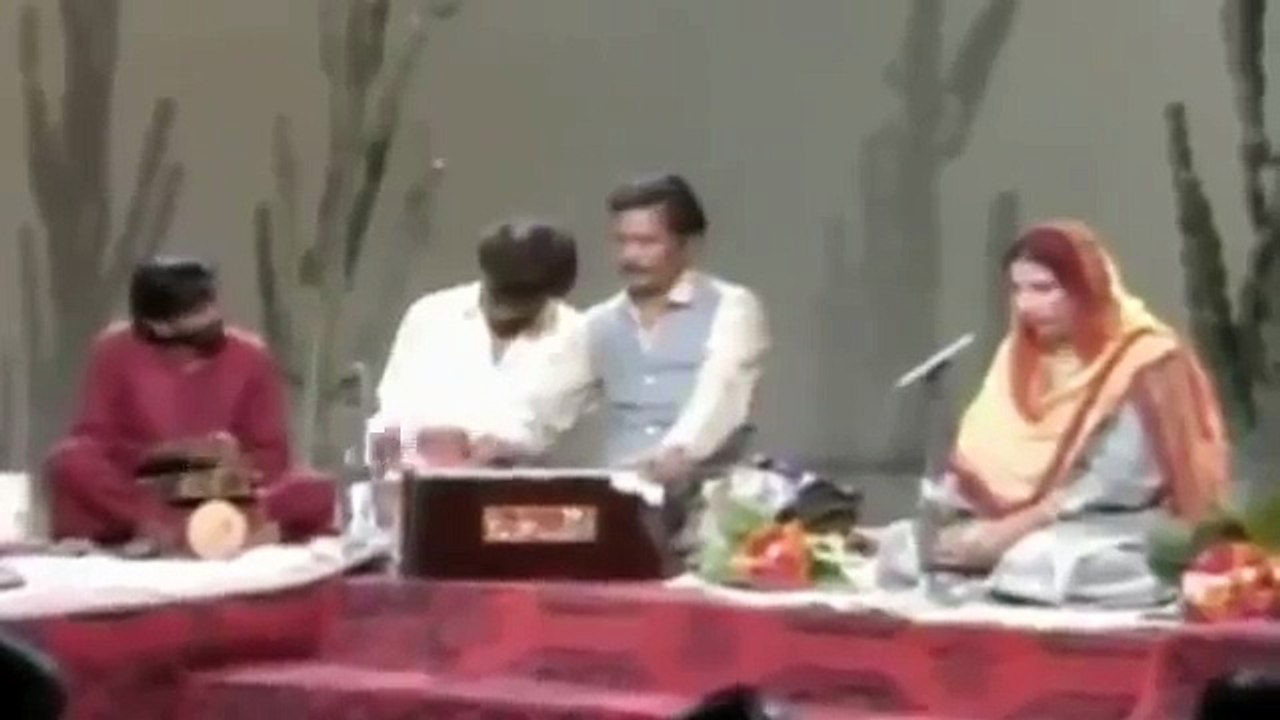 Reshma or Reshman Live Akhian Nun RainDe Akhian De Kol Kol Chan Pardesia Bol BhanVein Na Bol Pun