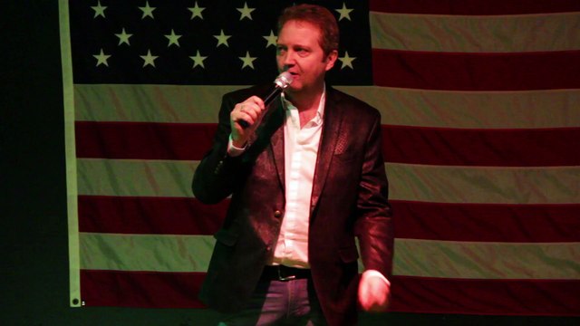 Colin Paul sings 'I'll Be There' Elvis Presley Memorial VFW 2015