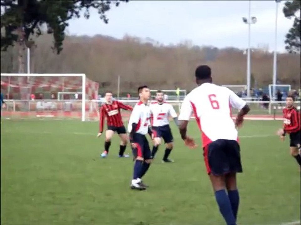 ADAMOIS - COSMO TAVERNY 0 - 3