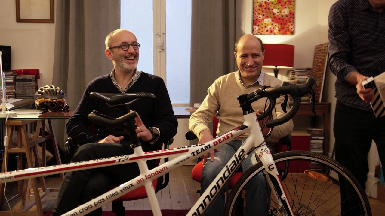 Présentation de "J'en crois pas mes yeux en tandem"