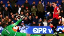 Van Gaal defends United tactics