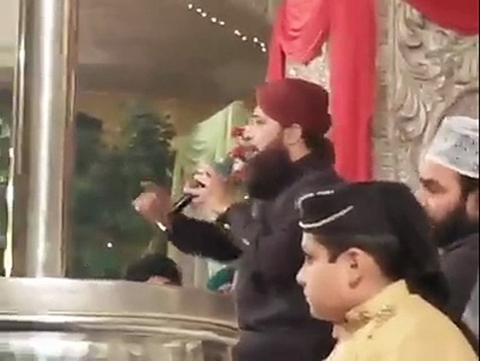 Sarkar Ka Madina Clip - Qibla Owais Raza Qadri Sb