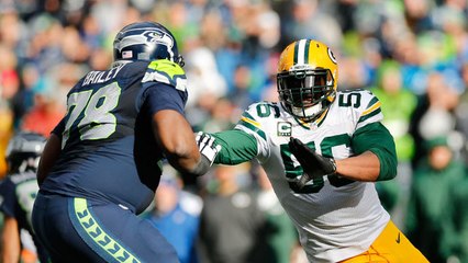 Julius Peppers dominates Seahawks offensive line