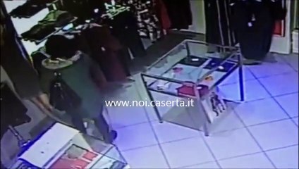 furto negozio Caserta