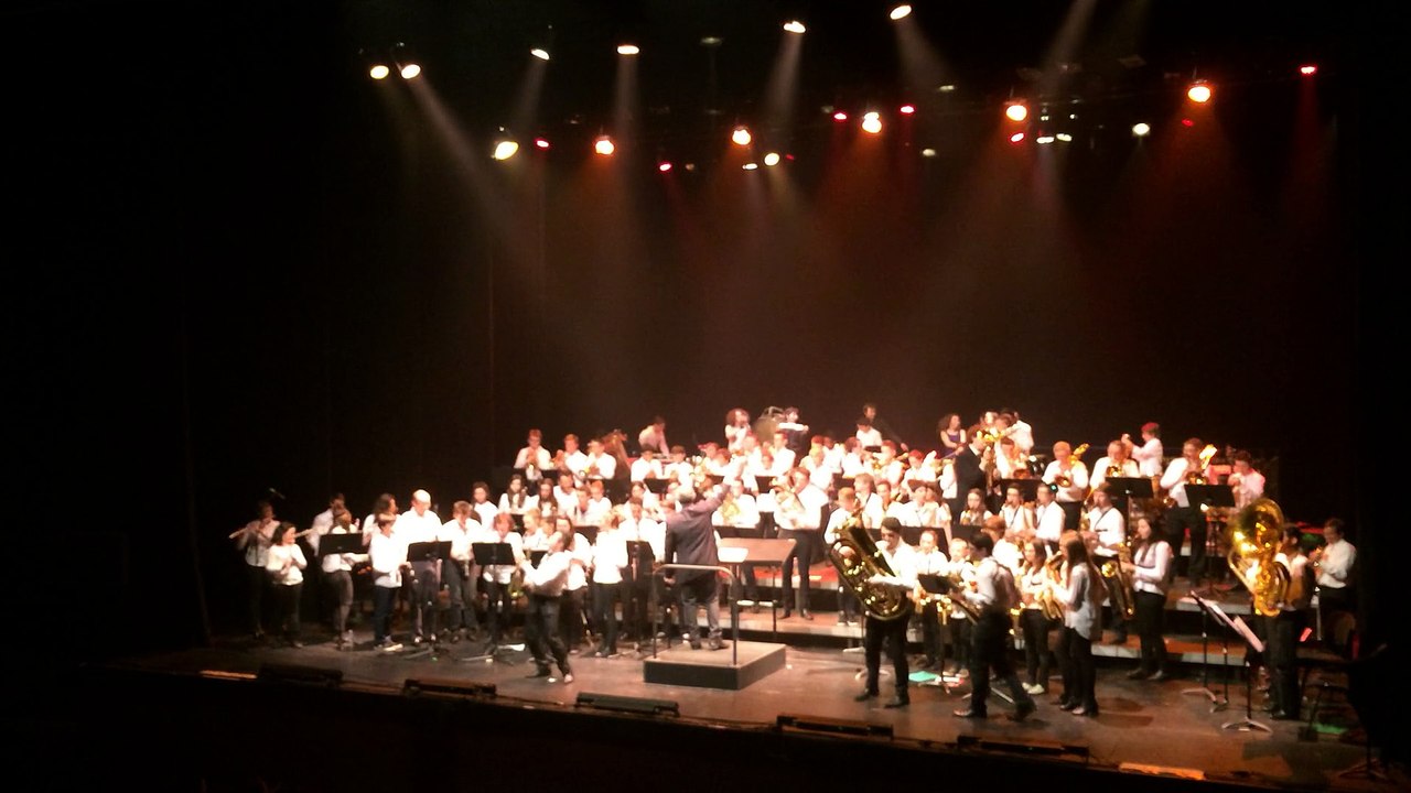 Harmonie René Guizien 2015 01 - Final Bis