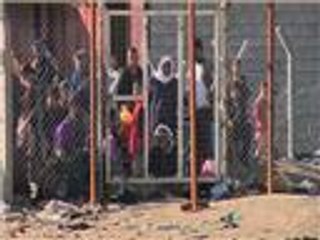 نازحون عراقيون عالقون جنوب مدينة كركوك