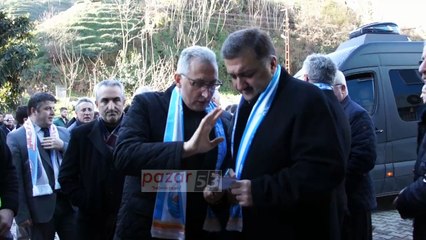 Yenilenen Pazar İlçe Stadı'nı Vali Yazıcı açtı