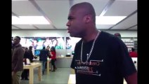 Un rappeur se fait ruiner sa carrière dans un Apple Store