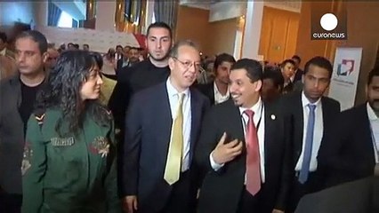 Iémen: Combates junto ao palácio presidencial