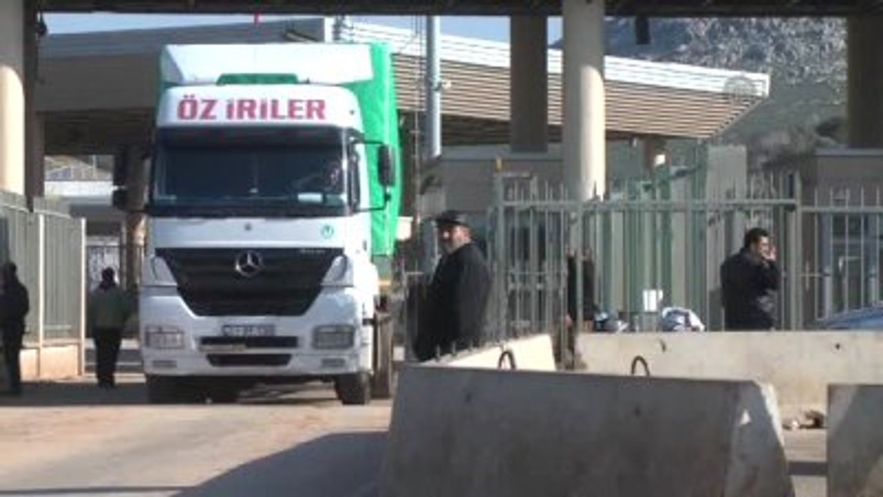 Cilvegözü Sınır Kapısı'ndan Tır Geçişleri