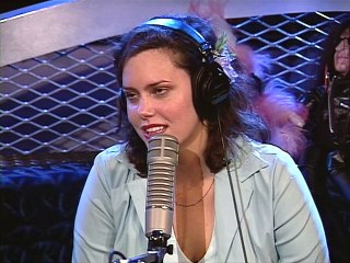 HTVOD - Ione Skye - 05-11-99 [WDM]