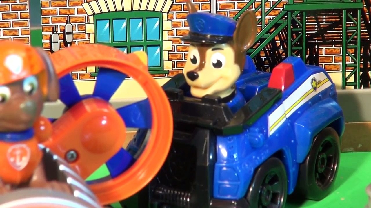 Paw Patrol Characters and Queen Elsa from Disney Frozen in Photo Shoot Contest